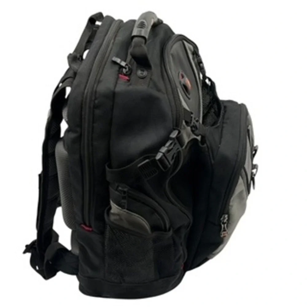 SwissGear by Wegner Synergy Backpack Laptop‎ Black Gray Ballistic Travel Bag